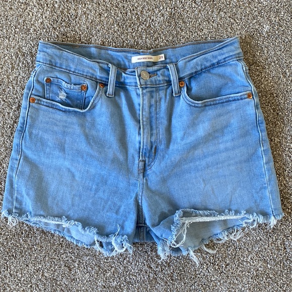 Levi's Pants - Levi’s High Rise Shortie